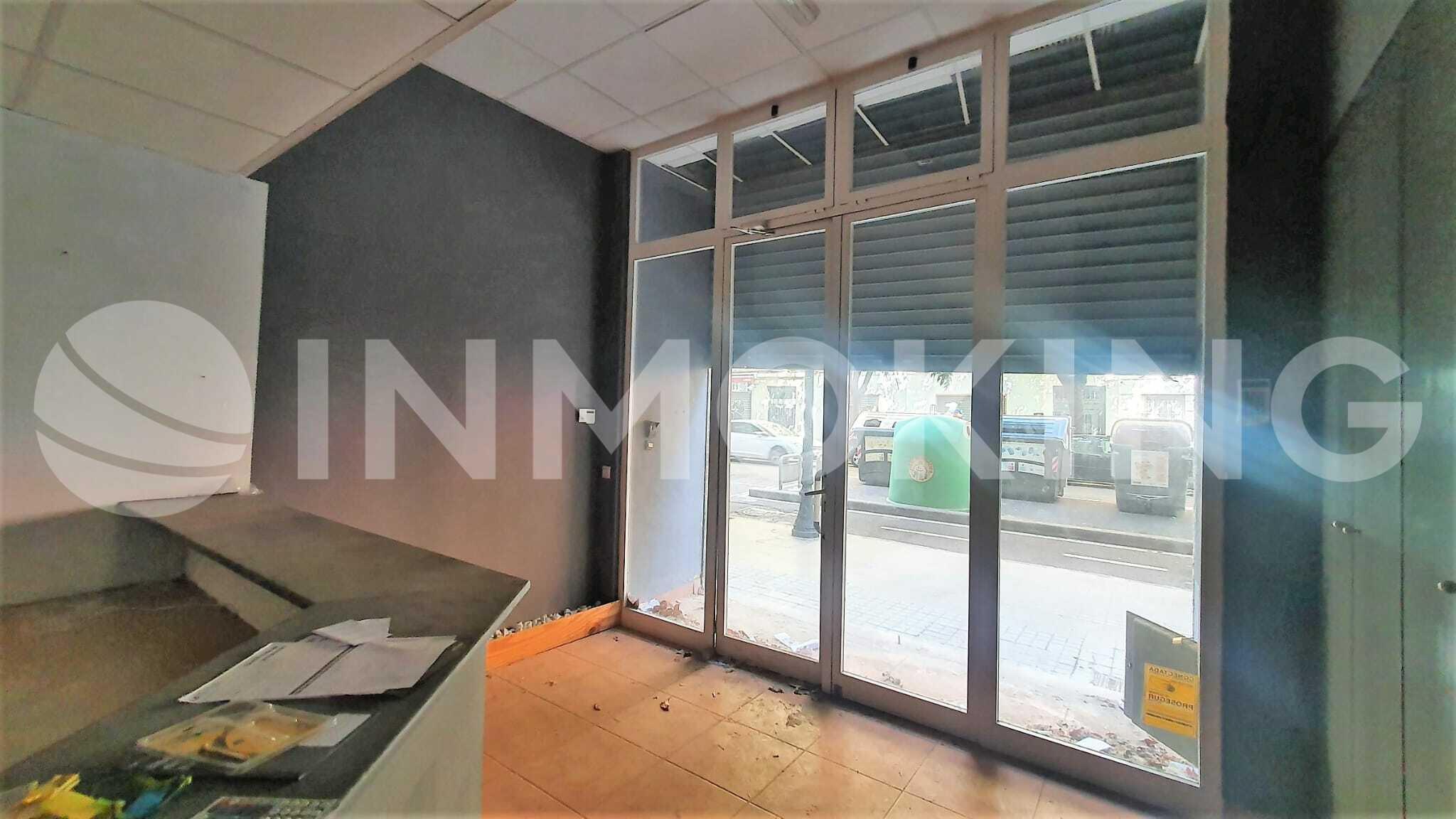 Foto de la propiedad Local comercial en C/ Rodríguez Fornós, Valencia 